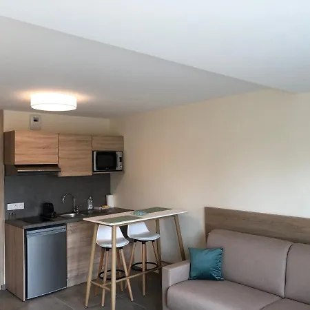 Hotel Shana &