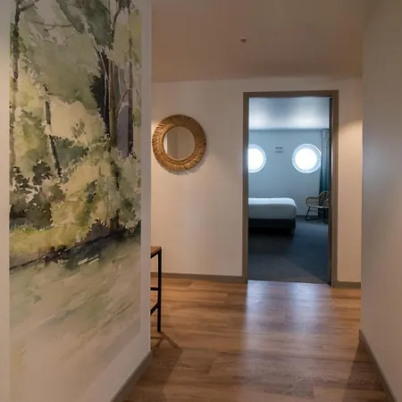 Shana & 酒店 沙纳兹